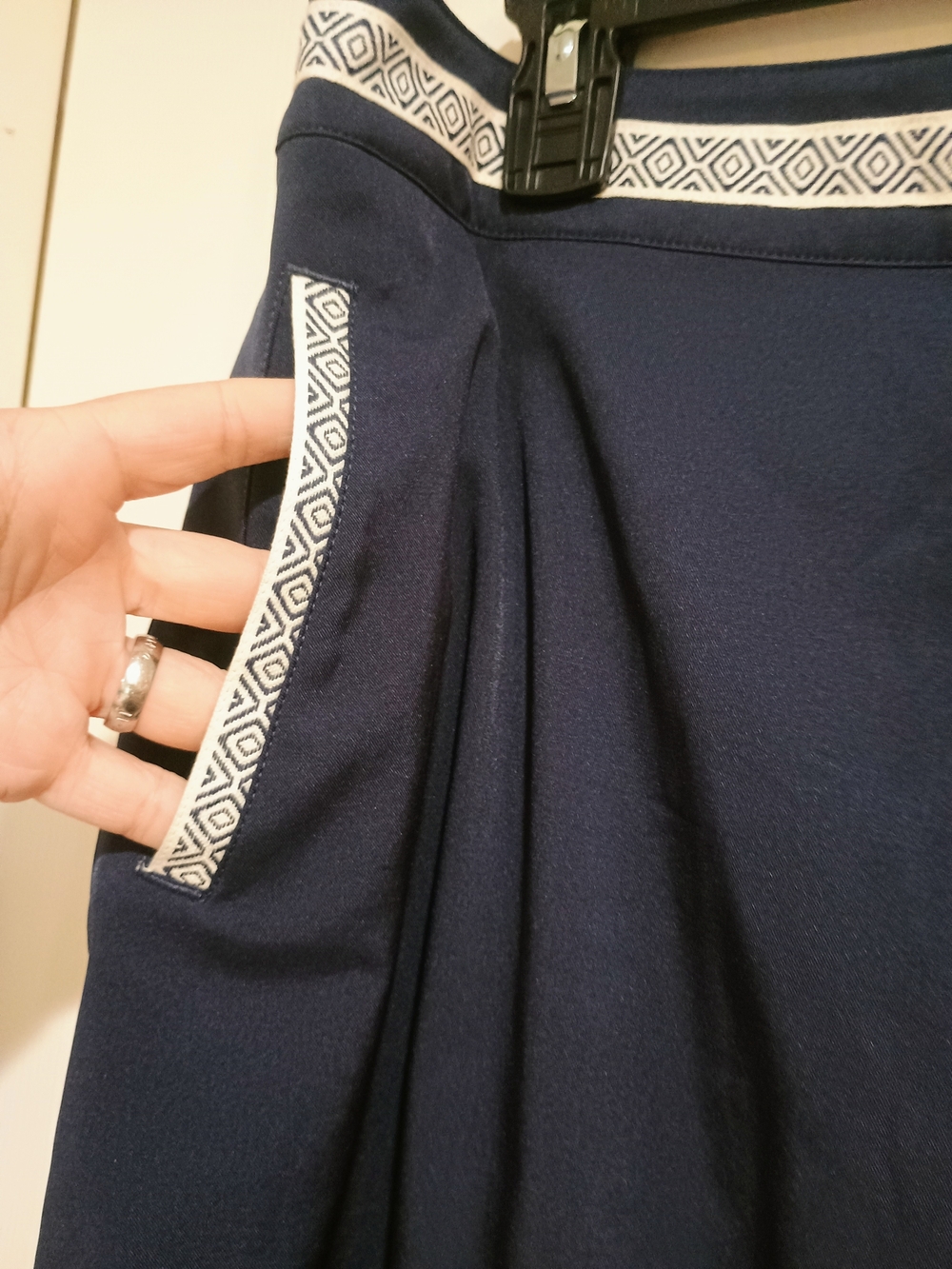New Lady Hagen Brocade Trim Skort Navy Eclipse Active Wear Size 12 - Picture 2 of 8
